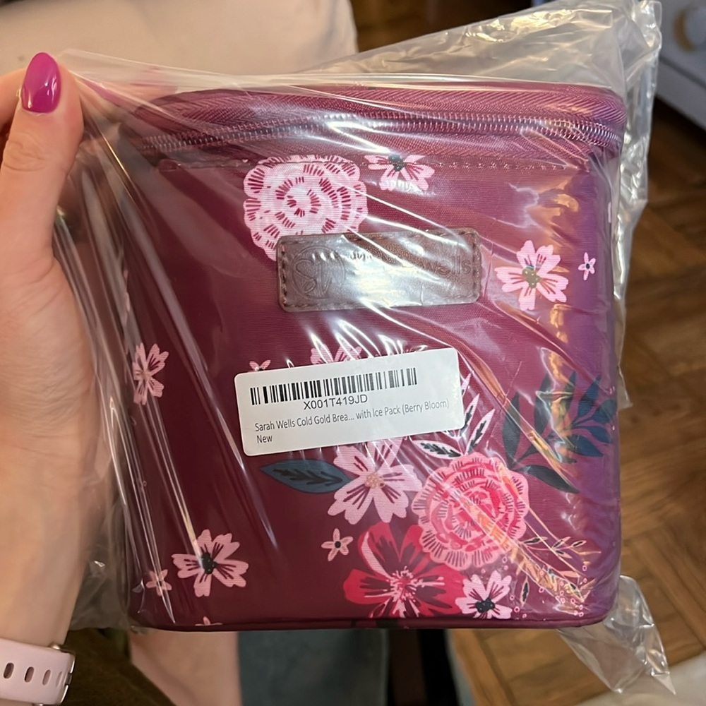 Sarah Wells Cold Gold Cooler Bag